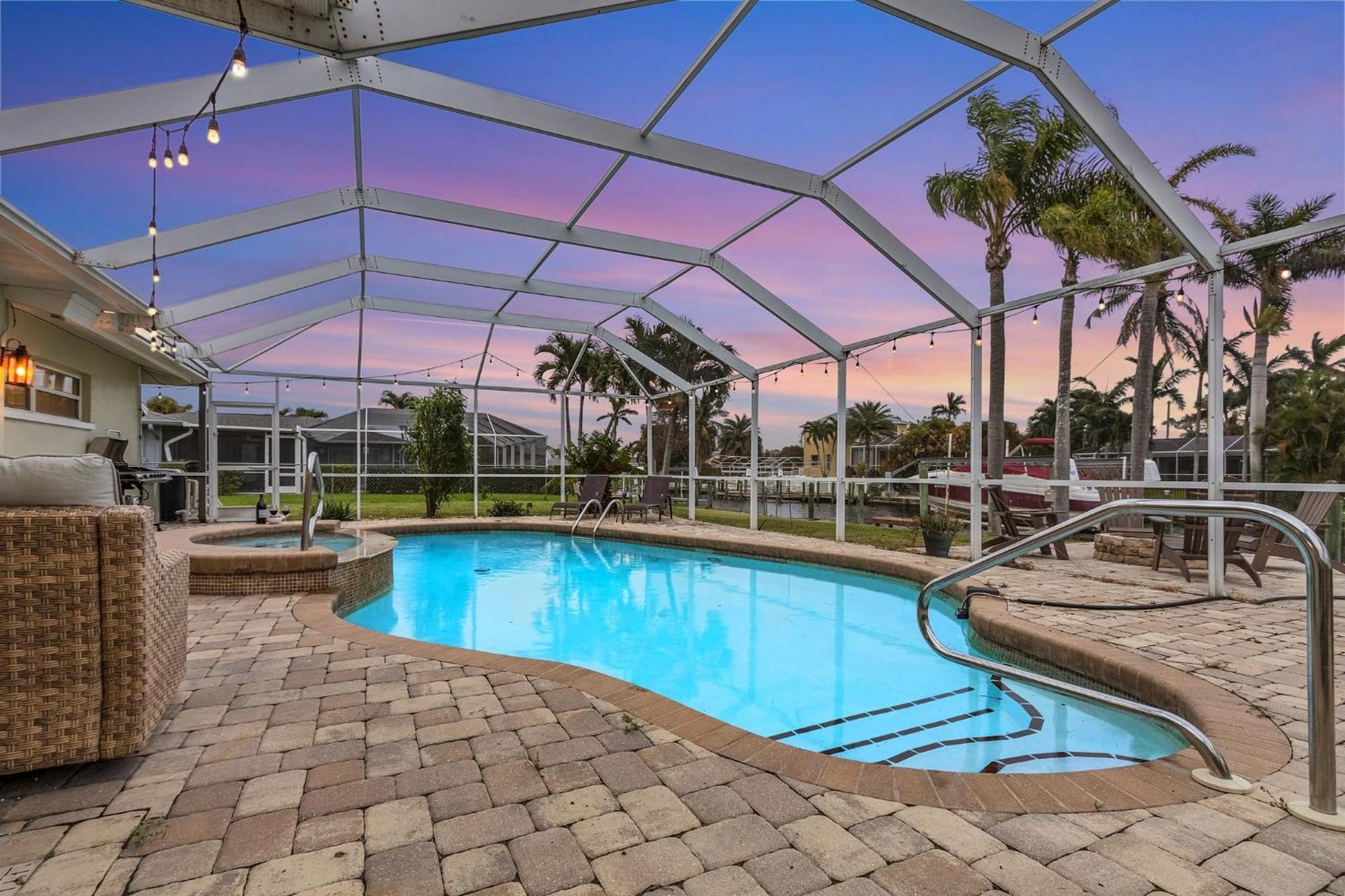 Villa Boating & Fishing Enthusiasts, Heated Pool And Spa, Bicycles - Latitude Adjustment - Roelens à Cape Coral Extérieur photo